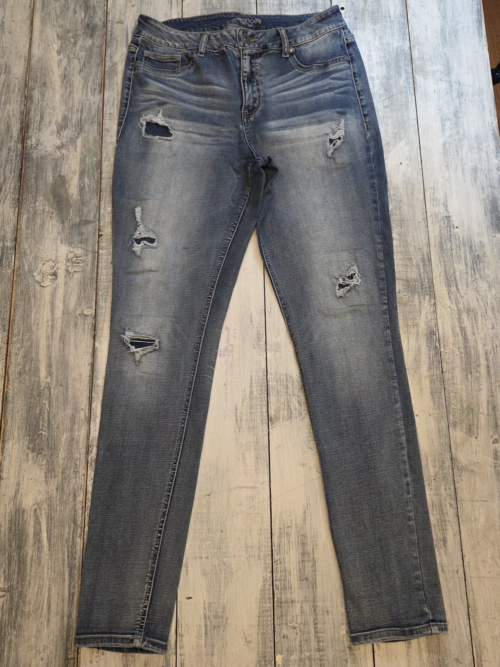 Maurices Women's Classic Distressed High Rise Blue Skinny Jeans Sz Lg Reg
